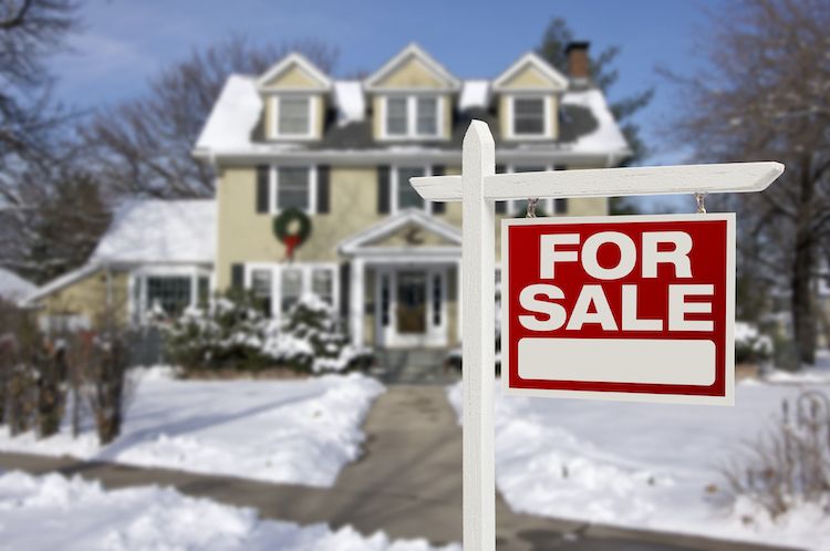 sell a house in winter