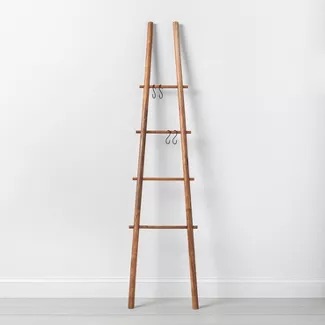 Ladder mantel